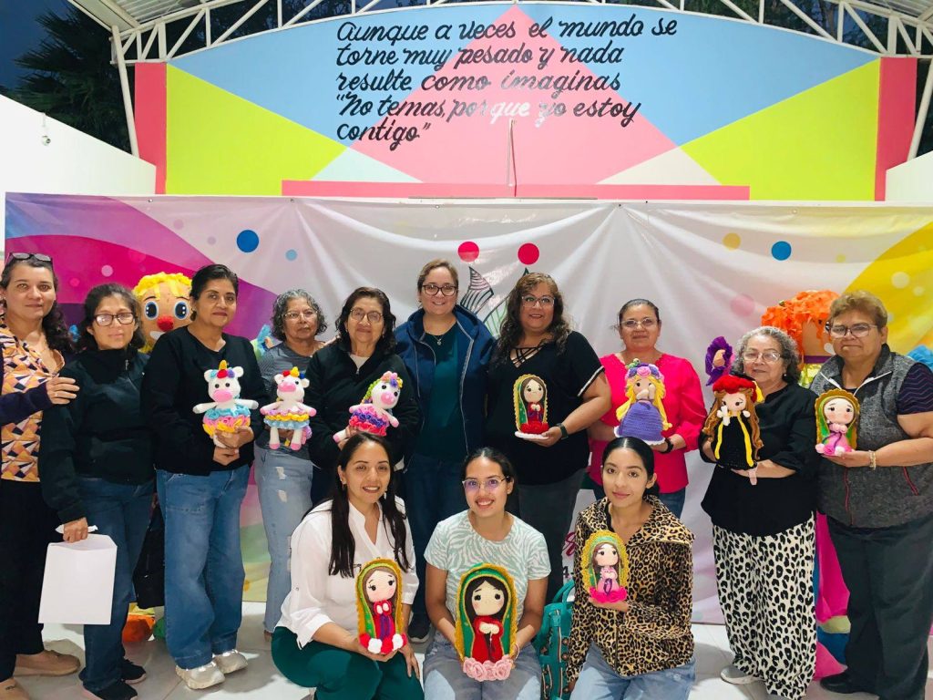 Con creatividad y aprendizaje, concluye curso de amigurumis en Ciudad Fernández